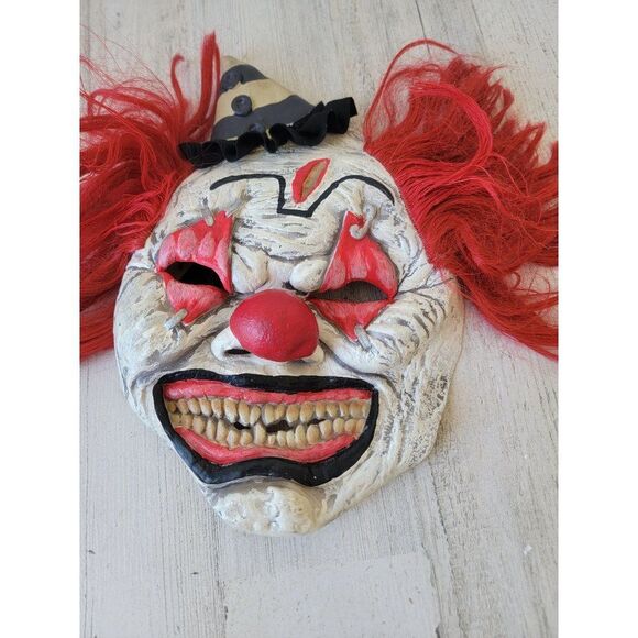 Halloween rubber face mask clown scary Joker costume - Picture 2 of 10